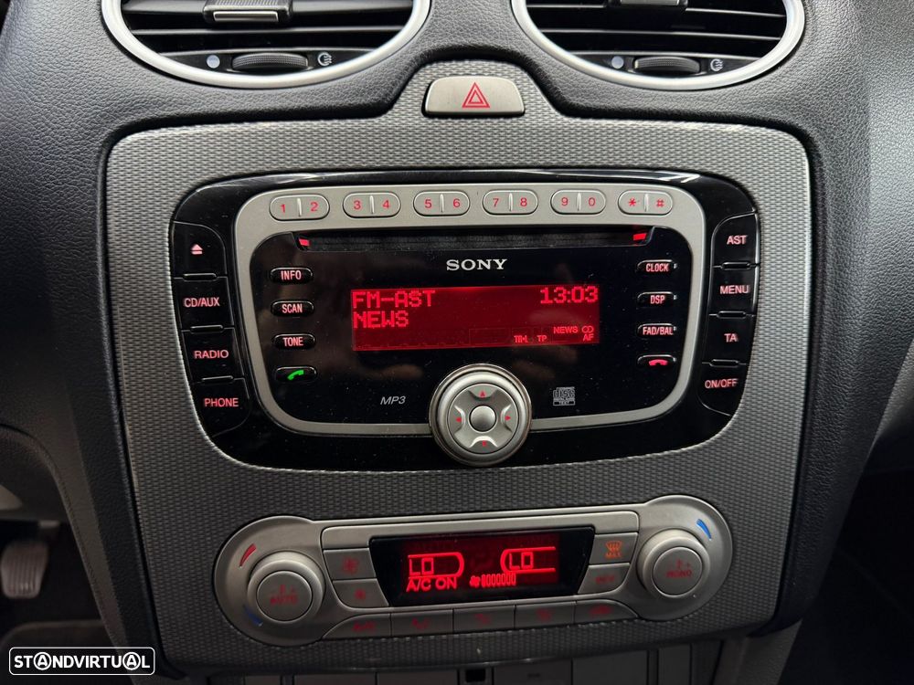 Ford Focus SW 1.6 TDCi Titanium - 15