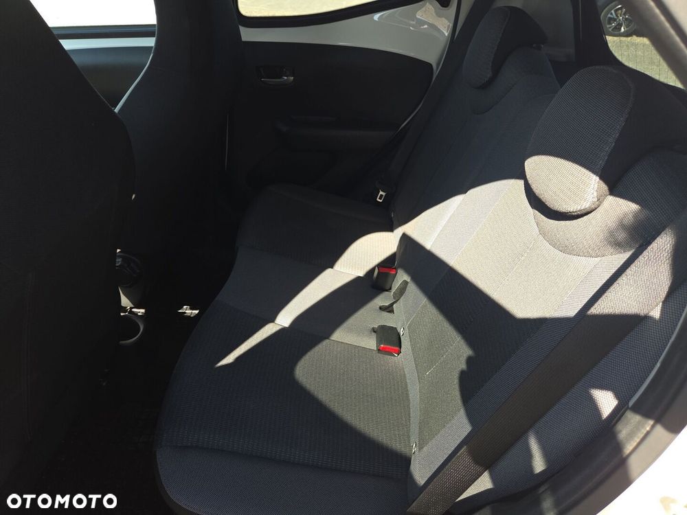 Toyota Aygo - 15