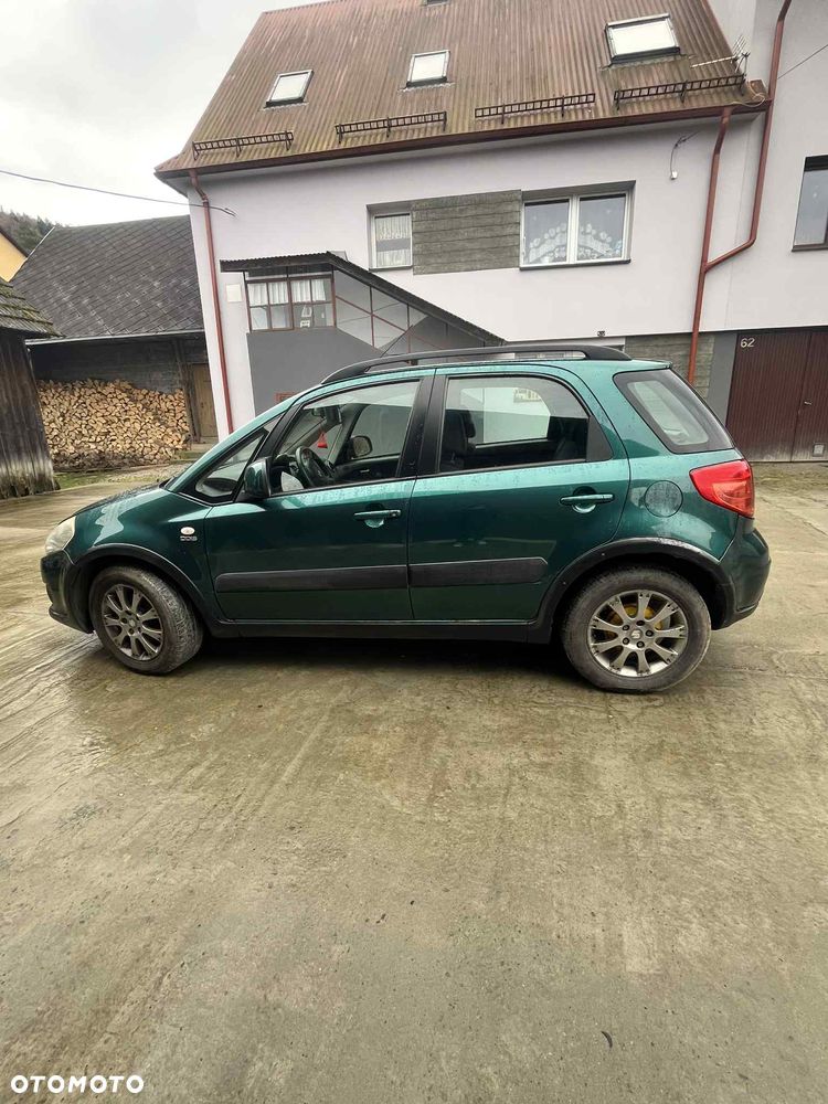 Suzuki SX4 1.9 DDiS 4WD GS / Premium - 3