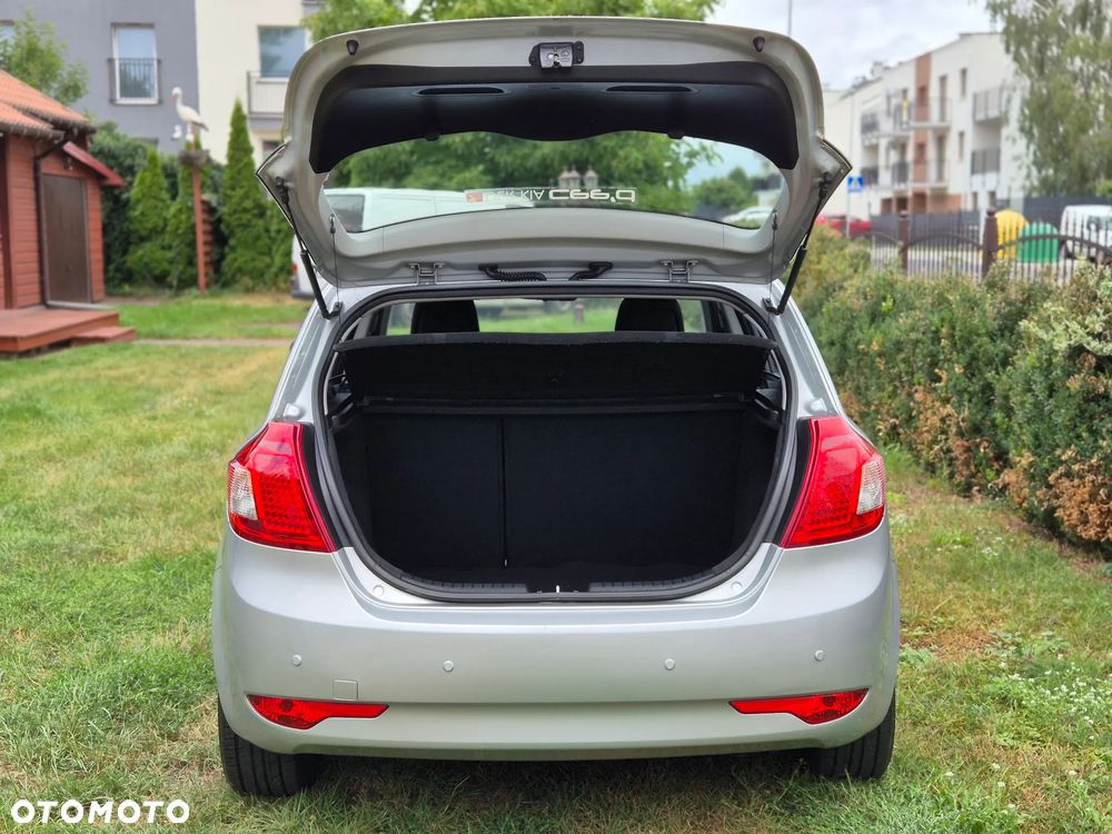 Kia Ceed 1.4 CVVT EX - 30