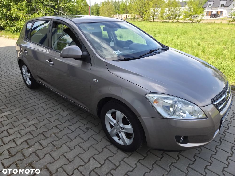 Kia Ceed 1.6 CVVT LX - 10