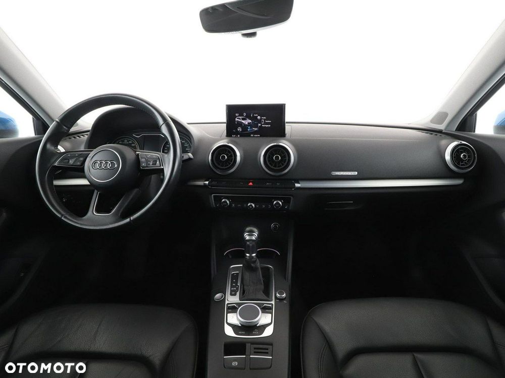 Audi A3 Sportback 1.4 TFSI e-tron design - 16