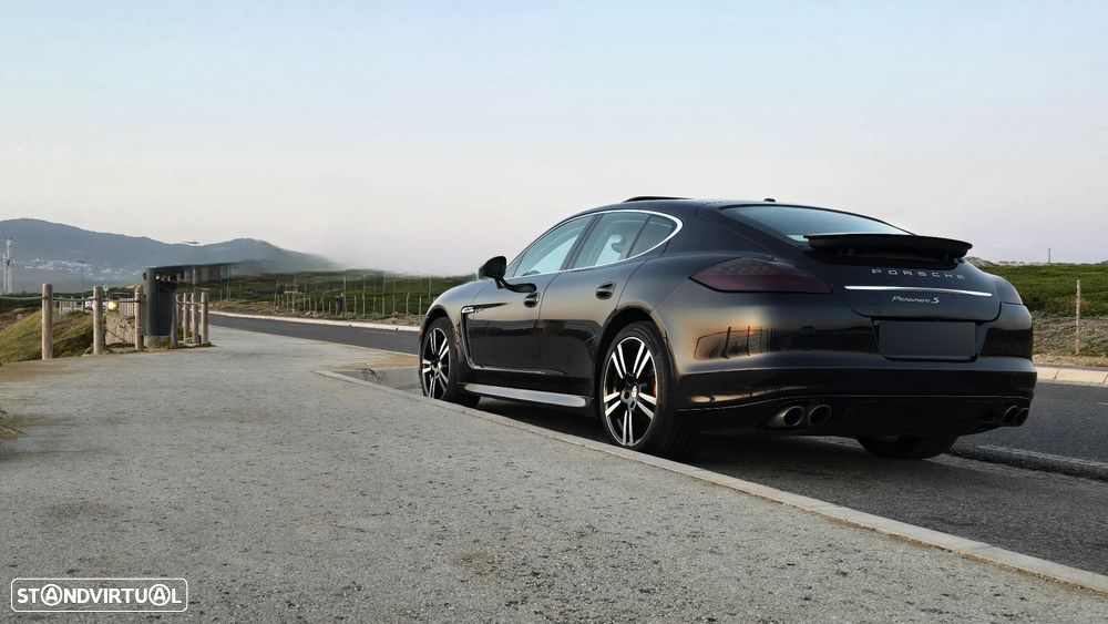 Porsche Panamera S Hybrid - 2