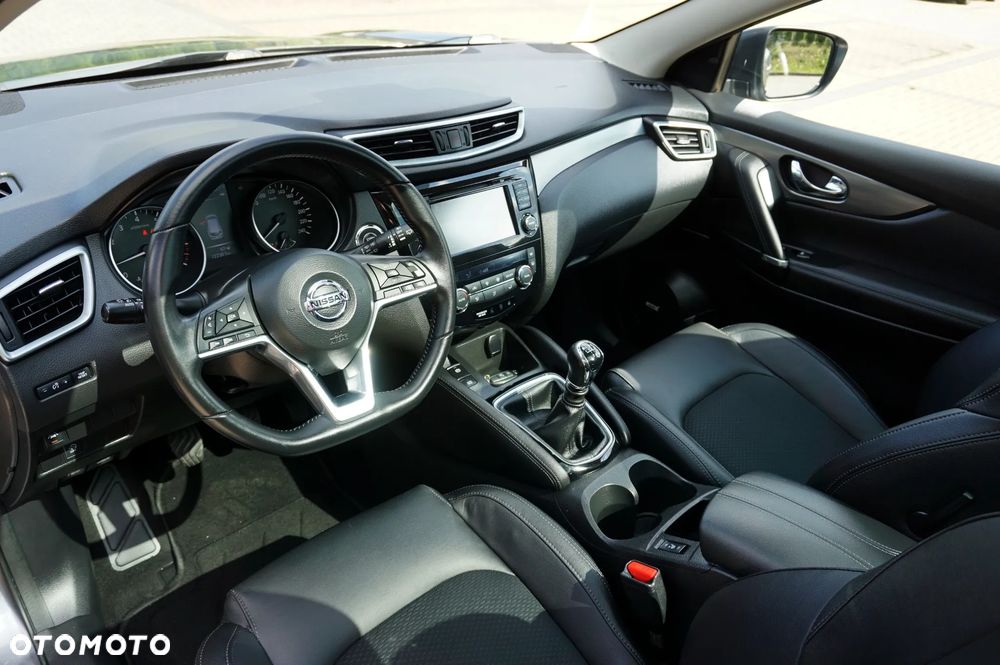 Nissan Qashqai 1.6 DIG-T Tekna - 22