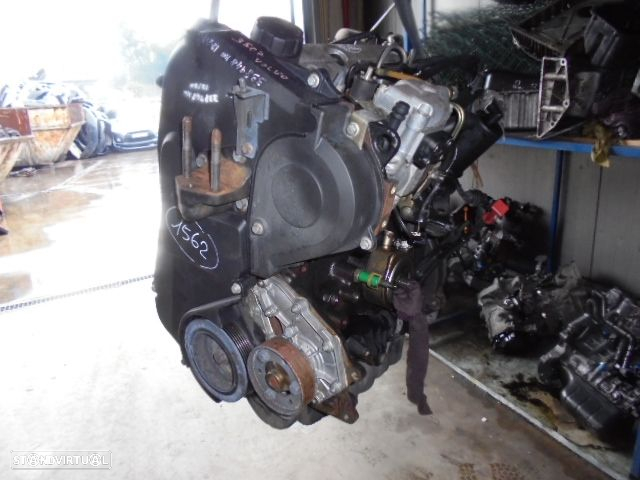 Motor D4192T2  F9Q744 VOLVO V40 1 FASE 1 1998 1.9DI 95CV 5P VERMELHO - 2