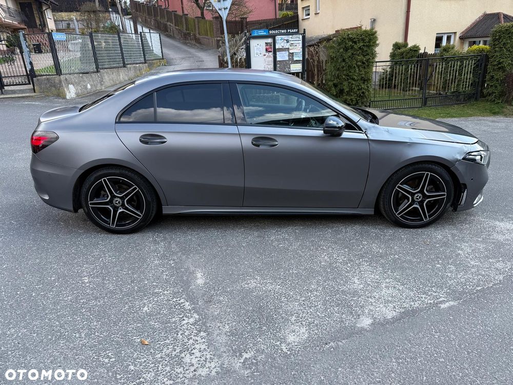 Mercedes-Benz Klasa A 200 AMG Line 7G-DCT - 4