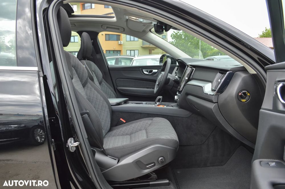 Volvo XC 60 T6 AWD Ultra Black Edition - 20