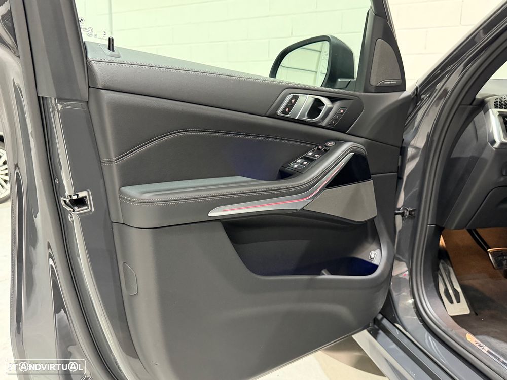 BMW X5 50 e xDrive Edição Desportiva M - 23