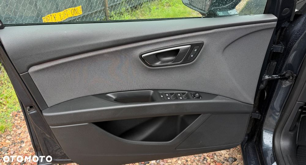 Seat Leon 2.0 TDI DPF Start&Stop DSG XCELLENCE - 22