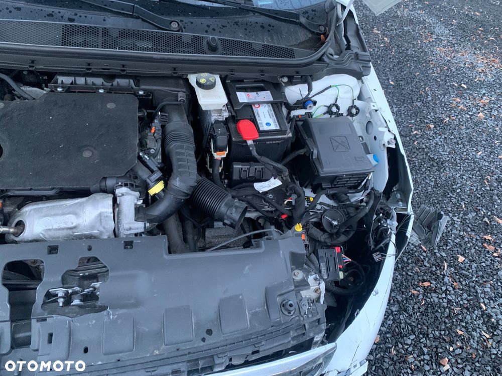 Peugeot 308 - 9