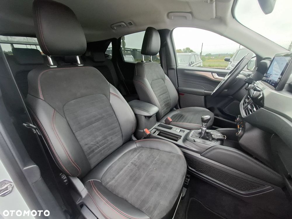 Ford Kuga - 16