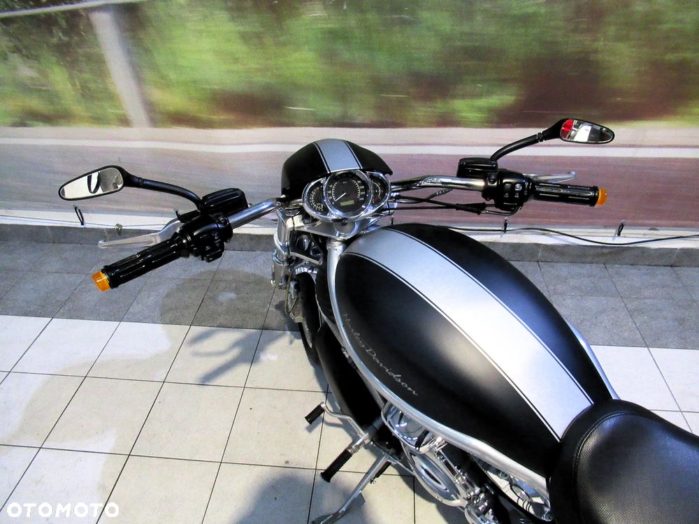 Harley-Davidson Softail V-Rod - 10