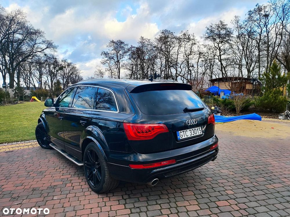 Audi Q7 - 4