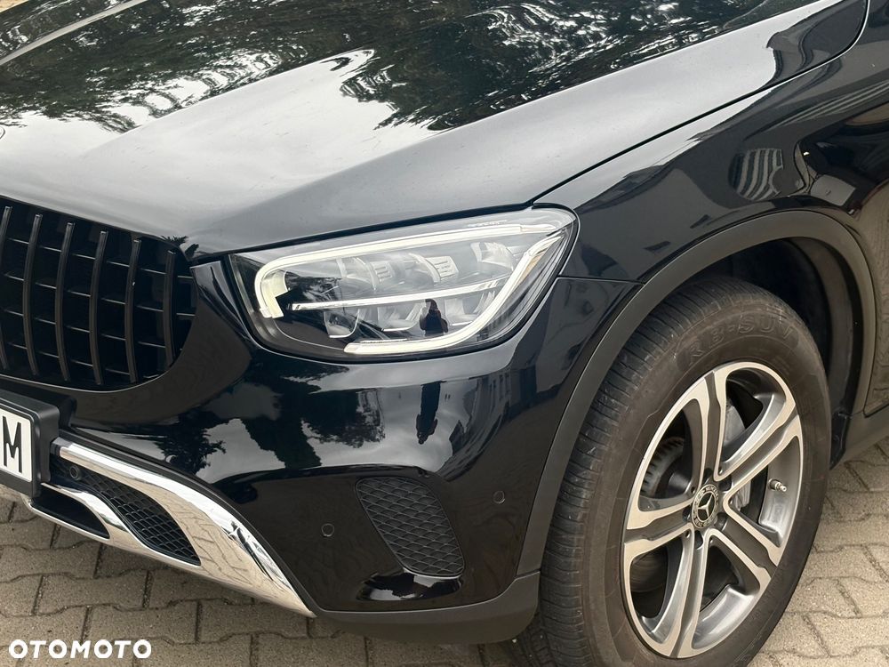 Mercedes-Benz GLC 300 4Matic 9G-TRONIC - 8