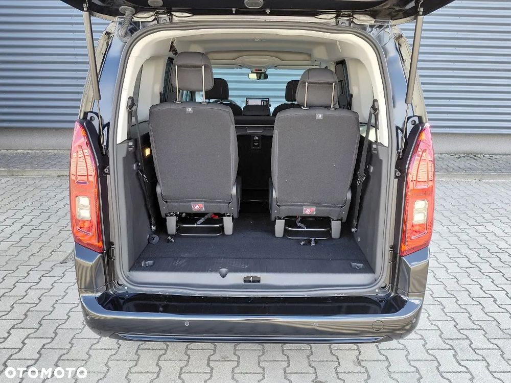 Fiat Qubo - 11