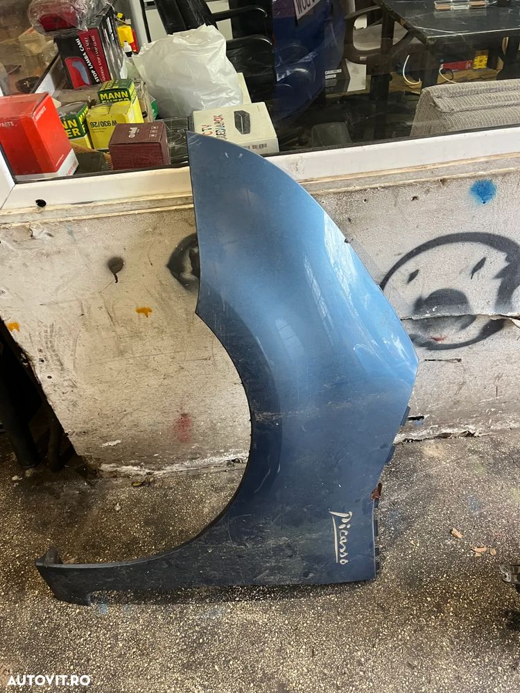 Aripa stanga fata Citroen C4 Picasso 2011 albastru bleo - 3