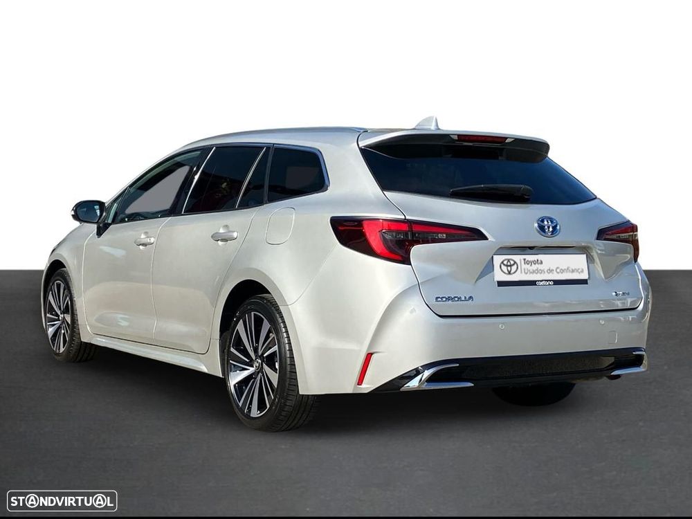Toyota Corolla Touring Sports 1.8 Hybrid Comfort Plus - 3