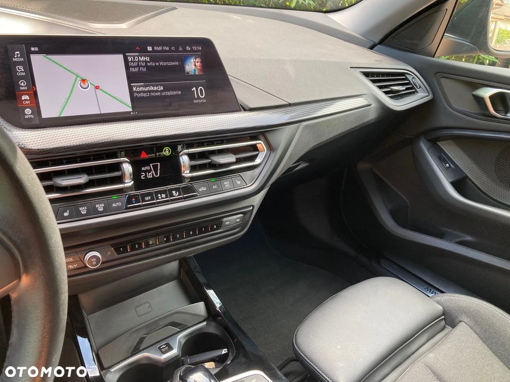 BMW Seria 2 220i Advantage sport - 18