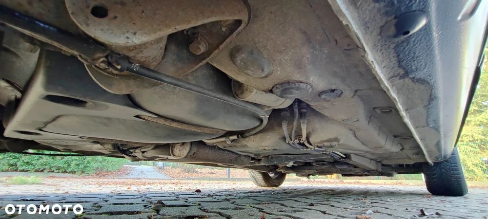 Audi A3 3-drzwiowe 1.6 Ambiente - 25