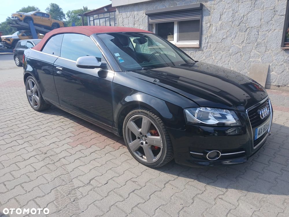 Audi A3 Cabrio 2.0 TDI DPF S tronic Ambition - 2
