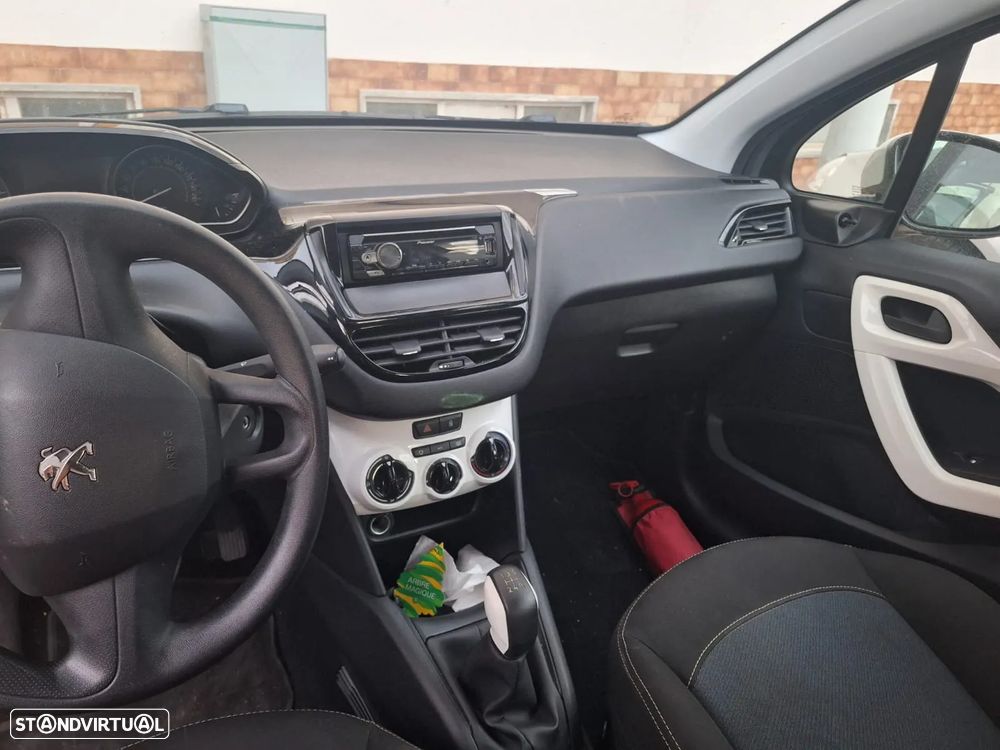 Peugeot 208 PureTech 68 Like - 6