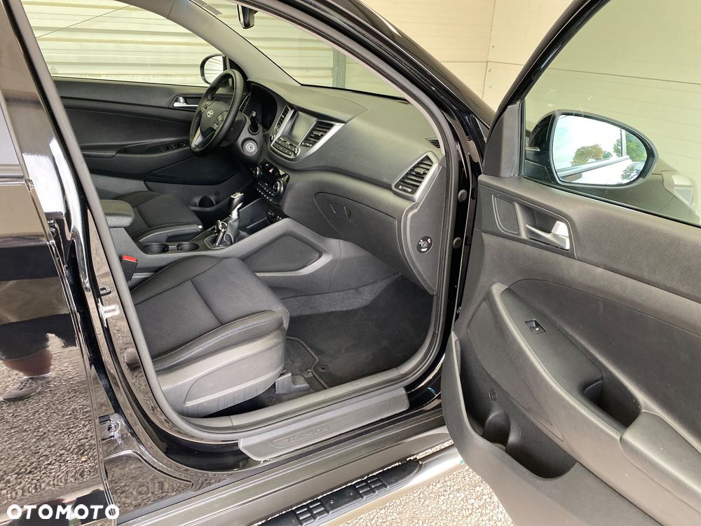 Hyundai Tucson 1.6 GDI BlueDrive Design 2WD - 14