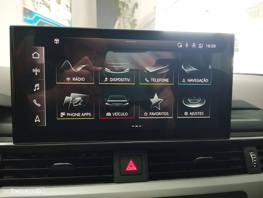 Audi A4 35 TDI S tronic - 21