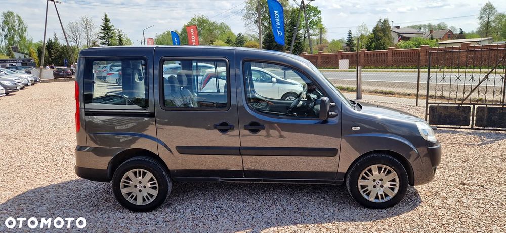 Fiat Doblo 1.9 JTD Family - 4