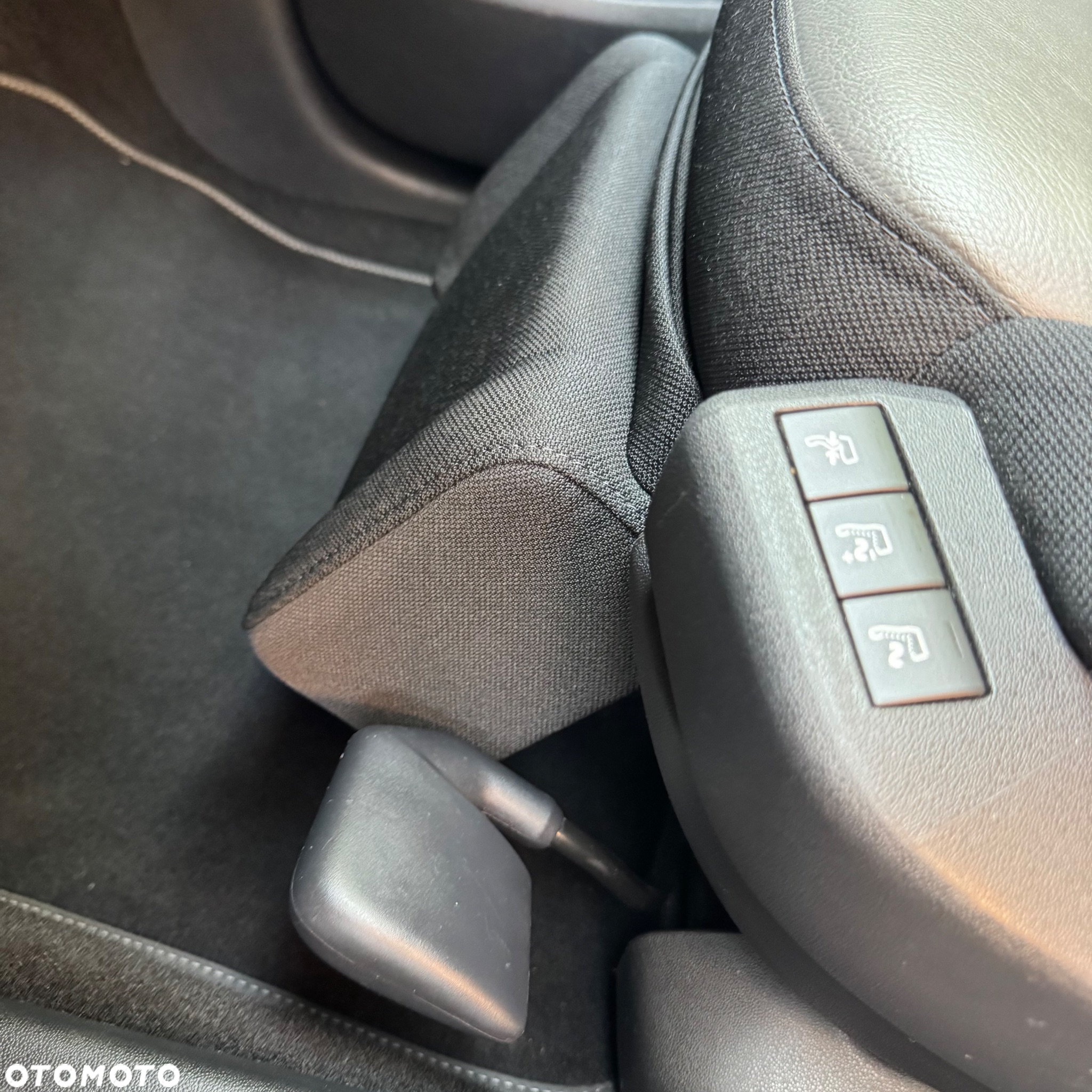 Citroën C4 Picasso 1.2 PureTech Shine S&S EAT6 - 26