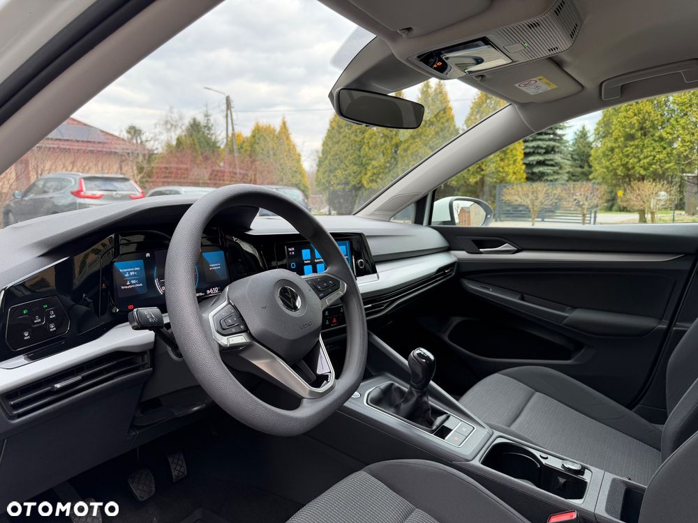 Volkswagen Golf 1.0 TSI - 11