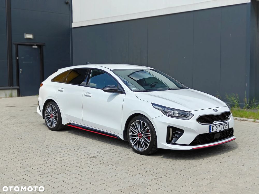 Kia ProCeed - 1