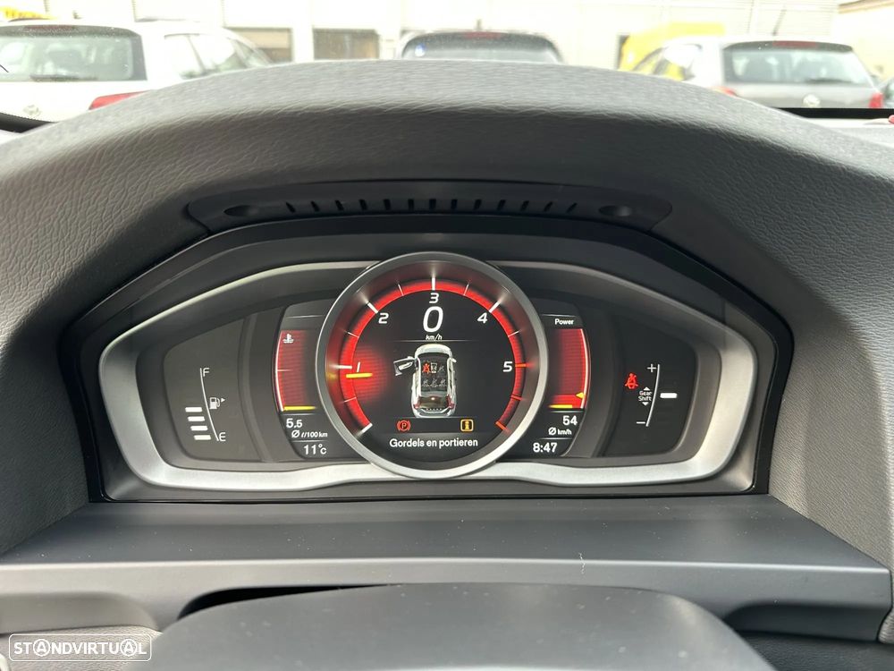 Volvo V60 D2 Geartronic Kinetic - 8