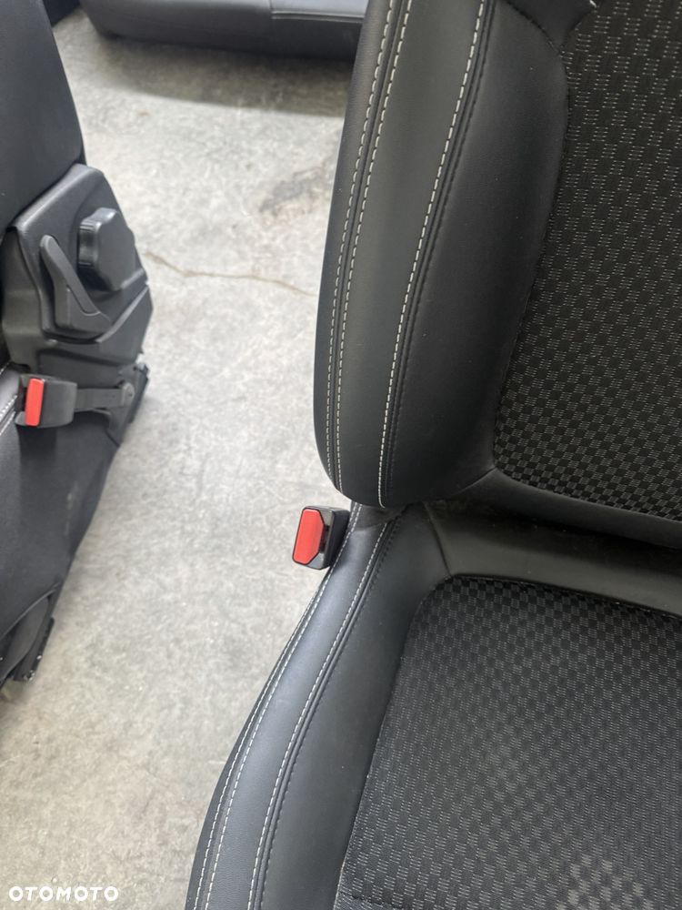 Fotele komplet BOSE Renault Clio IV KOMBI - 5