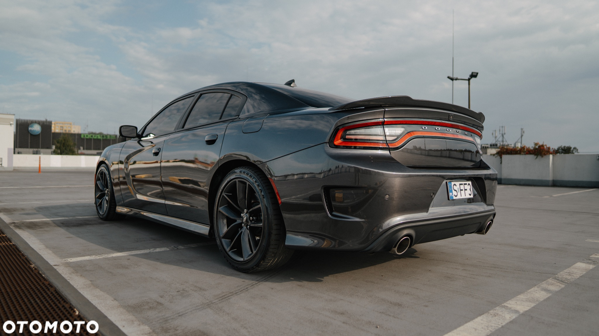 Dodge Charger 5.7 R/T - 5