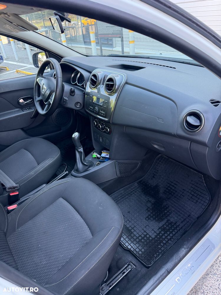 Dacia Logan 1.5 dCi Laureate - 8