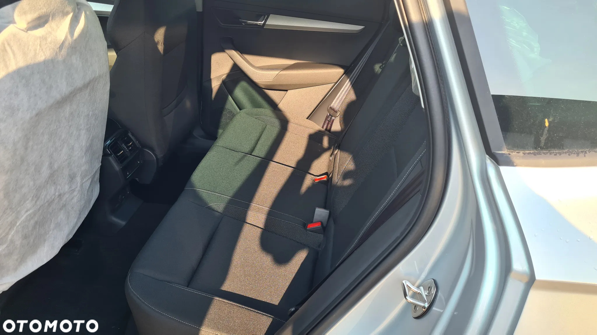 Skoda Karoq 1.5 TSI ACT Edition 130 DSG - 13