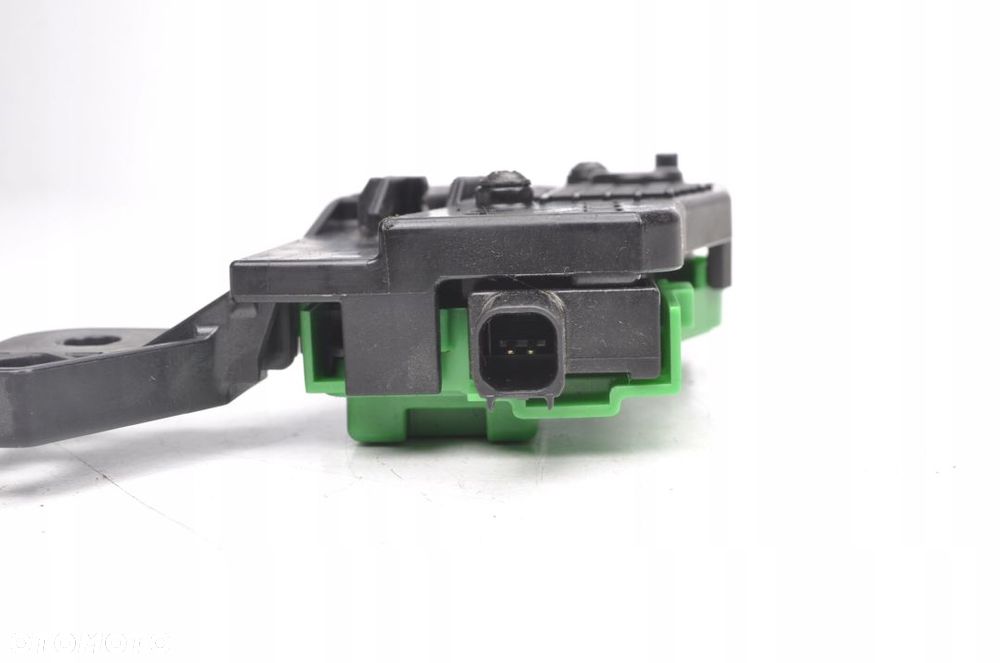 HYUNDAI I30 II SIŁOWNIK ZAMKA KLAPKI WLEWU PALIWA - 2