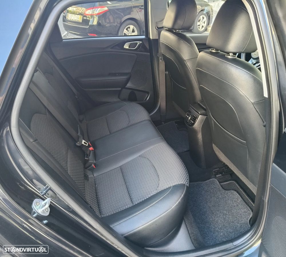 Kia Ceed SW 1.0 T-GDI TX - 19