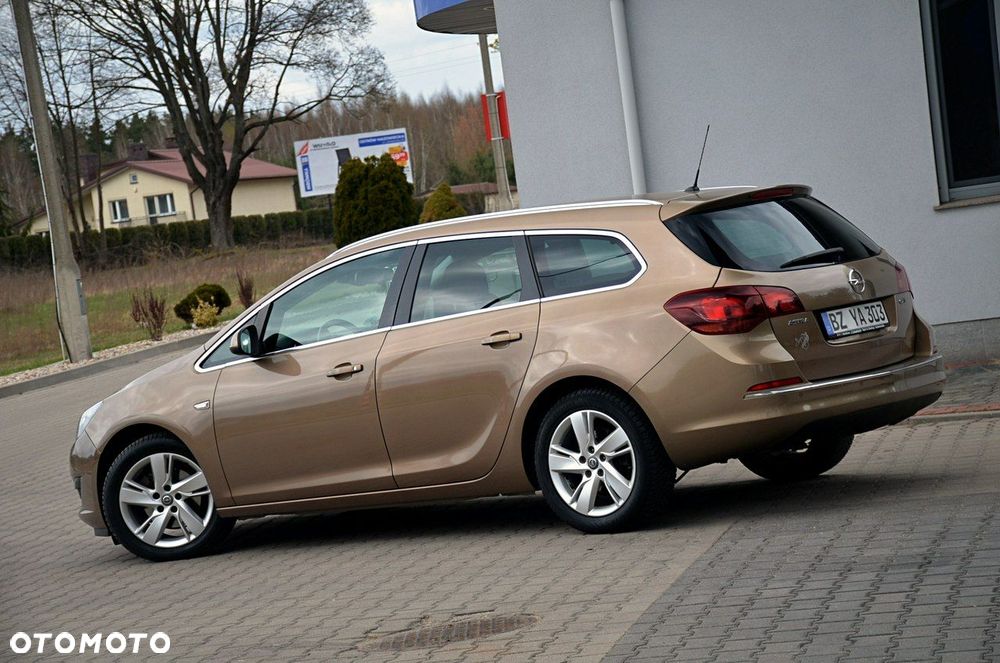Opel Astra - 14