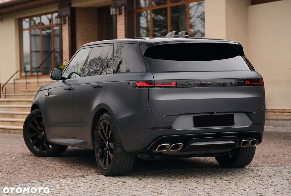 Land Rover Range Rover Sport S 4.4 V8 P530 First Edition - 11