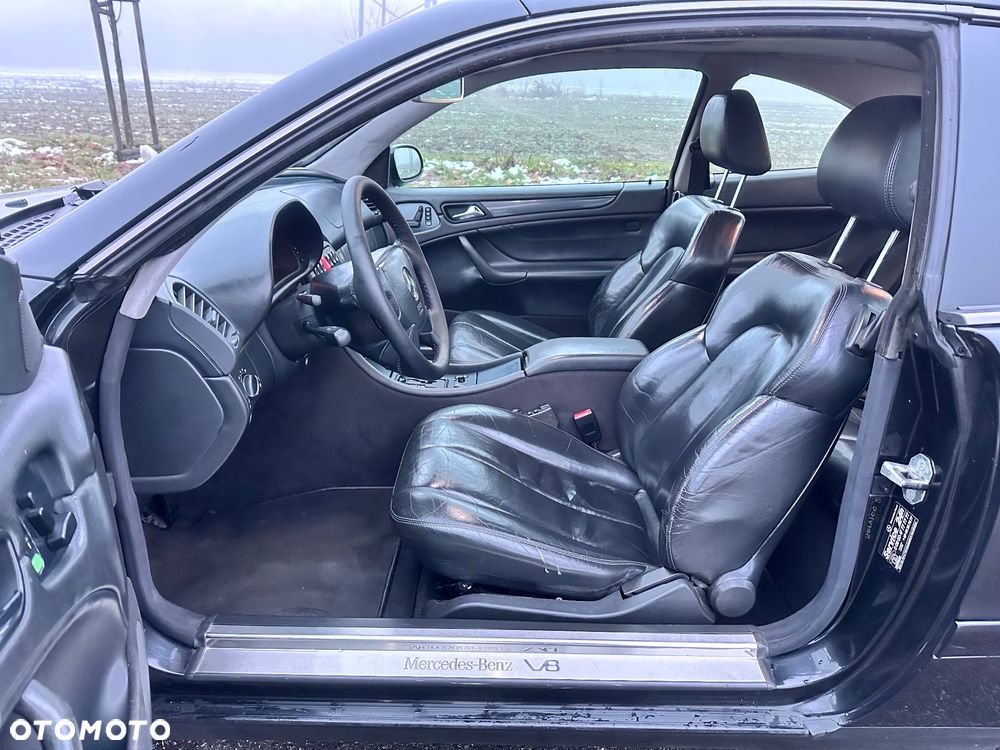 Mercedes-Benz CLK - 17