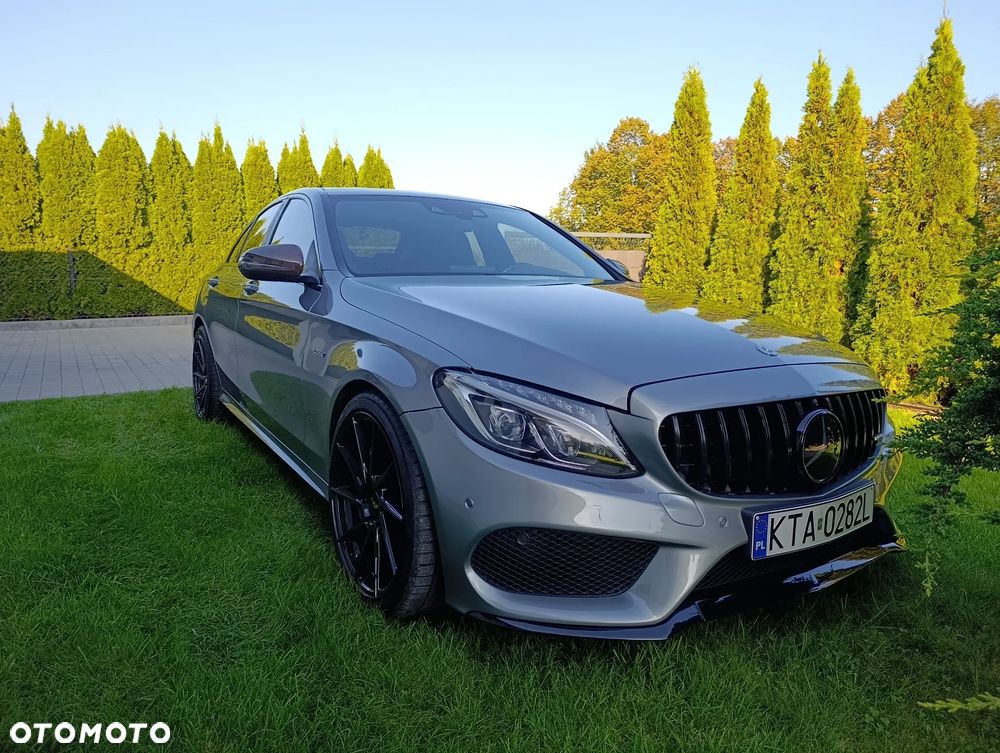 Mercedes-Benz Klasa C 450 AMG 4-Matic 7G-TRONIC - 3