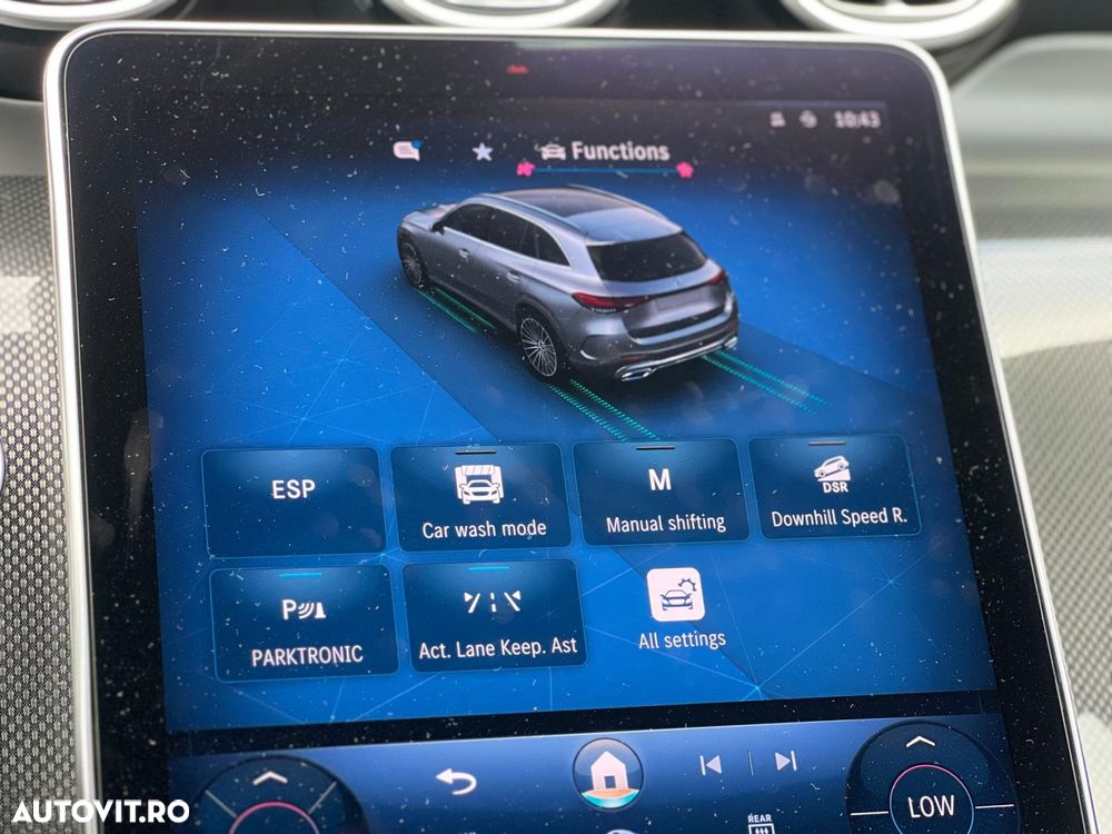 Mercedes-Benz GLC 220 d 4MATIC MHEV - 24