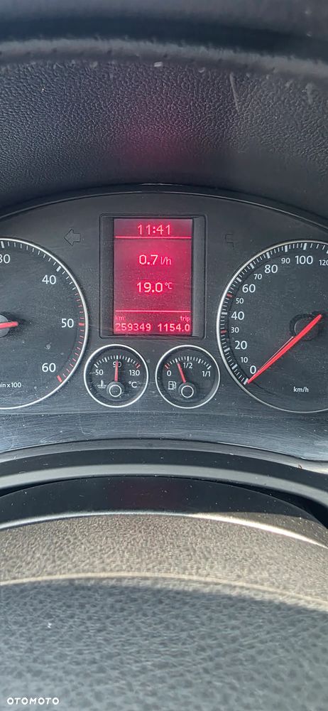 Volkswagen Jetta 1.9 TDI Comfortline - 7