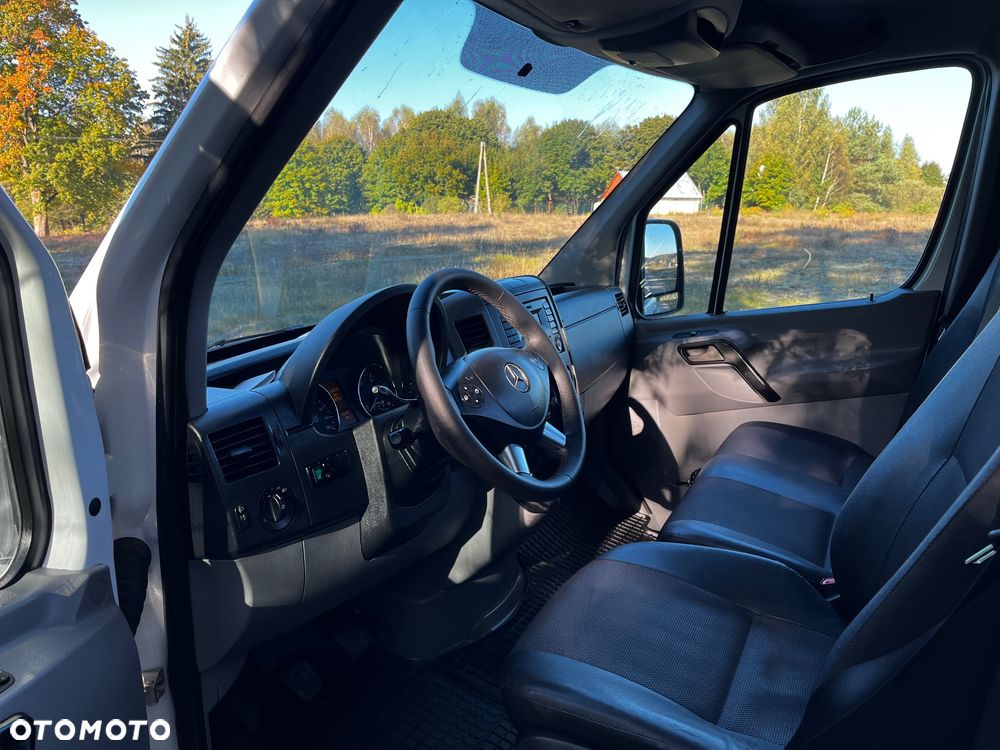 Mercedes-Benz Sprinter - 7