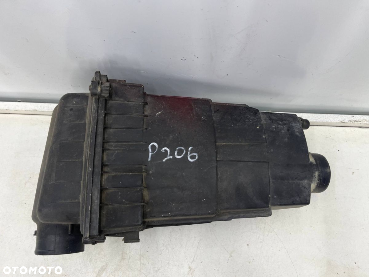 Obudowa filtra powietrza Peugeot 206 Dolot 1.4b 9634107180 - 5