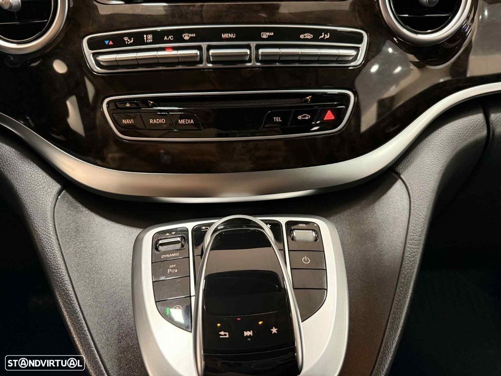 Mercedes-Benz V 220 CDi Longo Aut. - 17