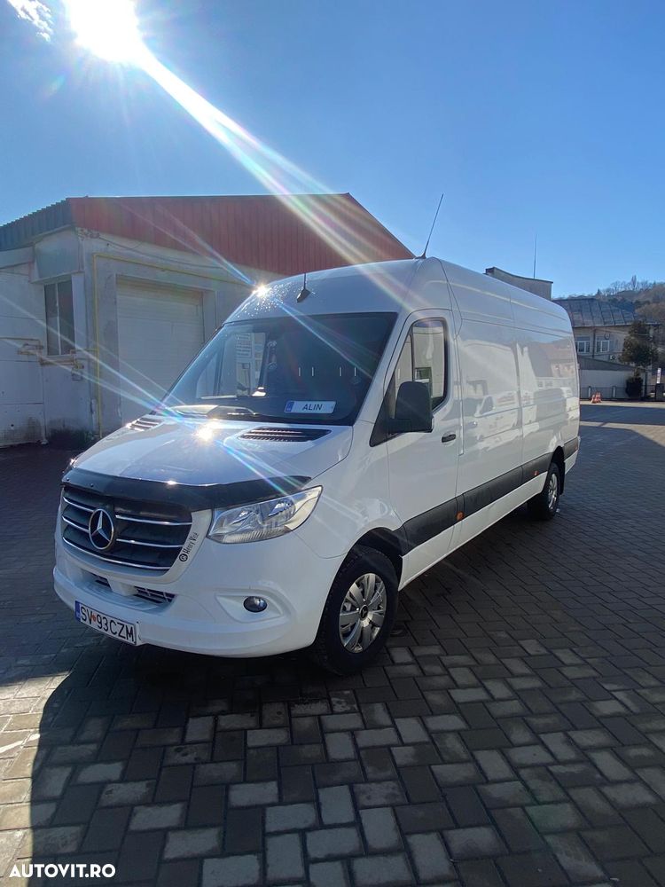 Mercedes-Benz Sprinter - 1
