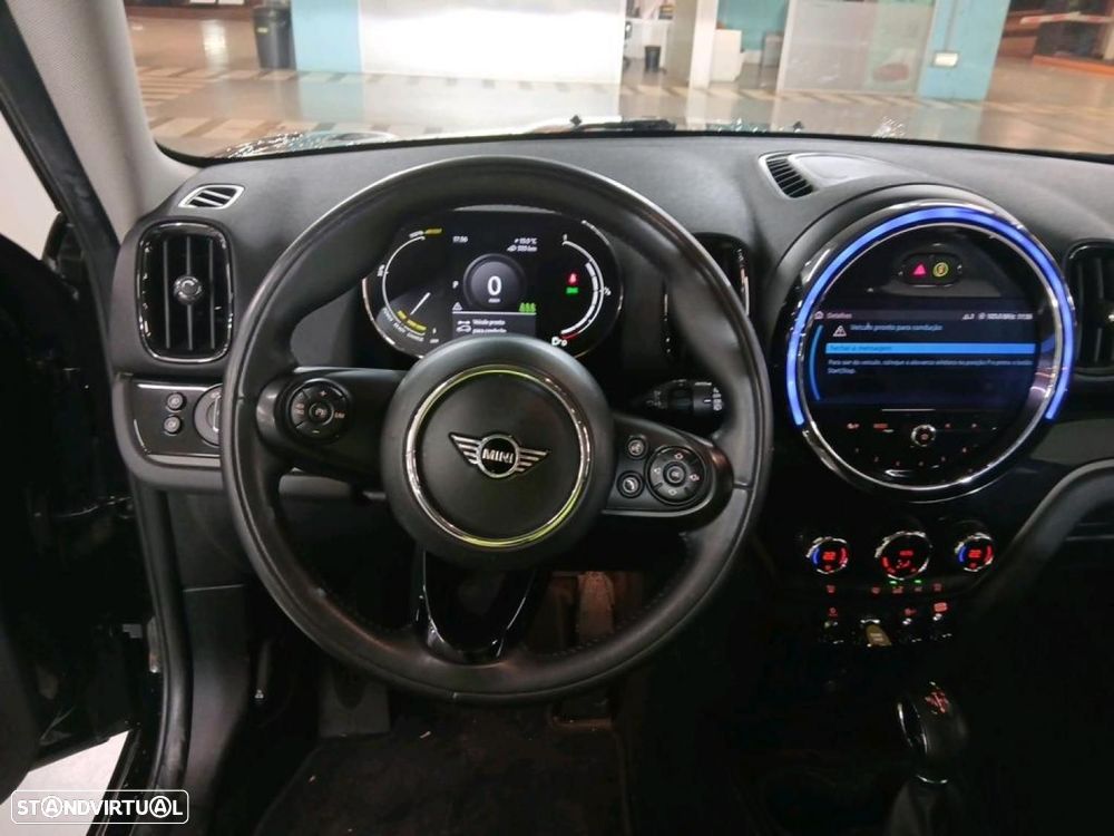 MINI Countryman Cooper SE ALL4 Auto - 9