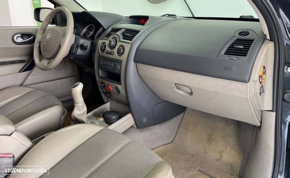 Renault Mégane Break 1.5 dCi Dynamique - 12